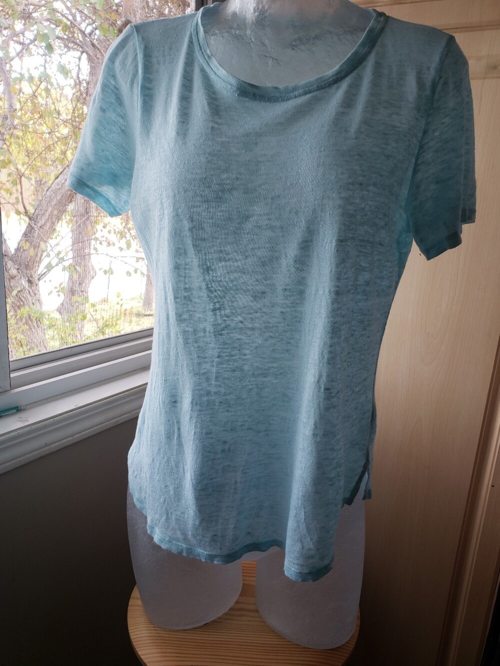 Vince Linen And Silk Women's Light Teal Short Sleeve Tee